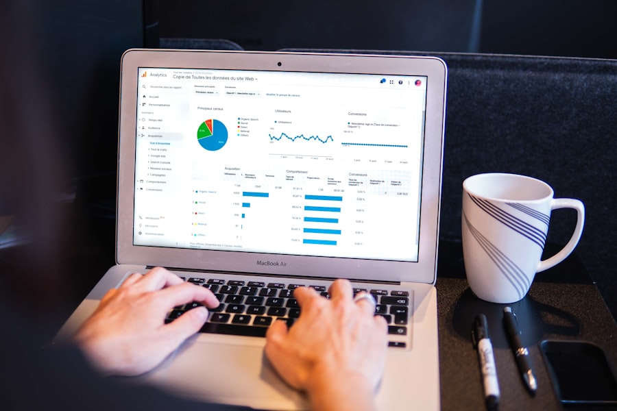 Live PPC analytics, reviewing search campaign performance dashboards